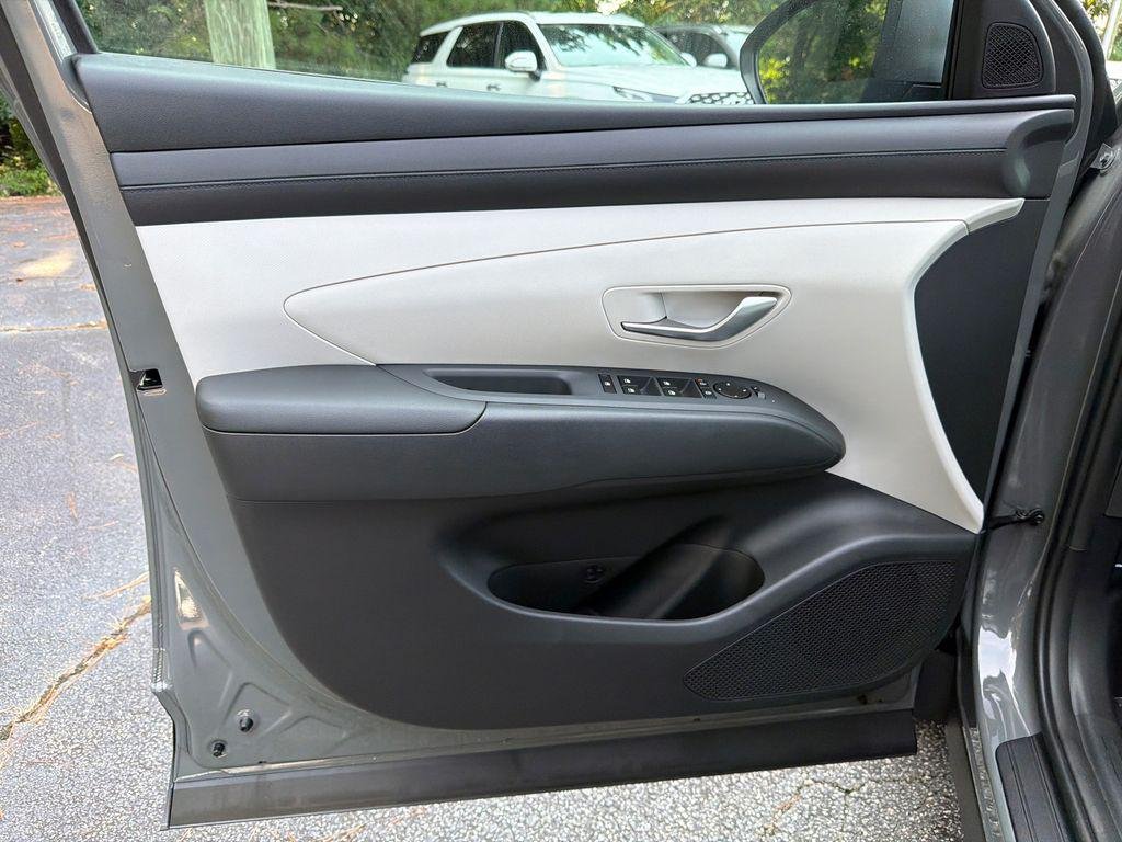 New 2026 Gray Hyundai SE FWD image 10