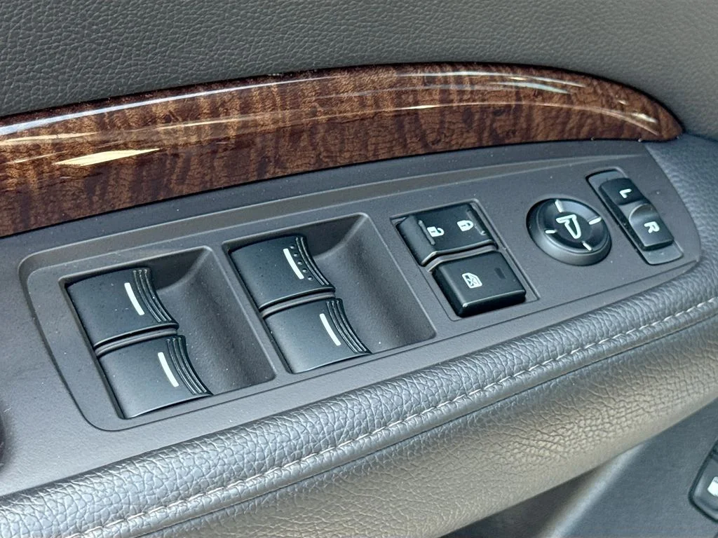 Used 2020  Acura 3.5L image 21