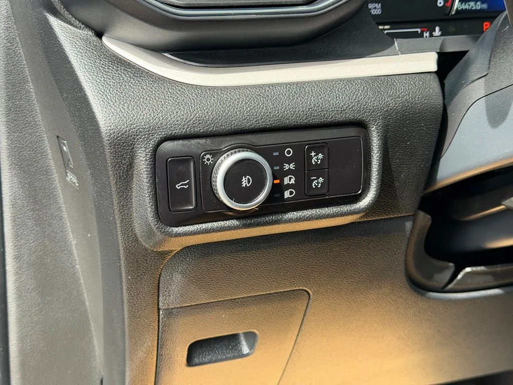 Used 2023 Gray Ford XLT image 24