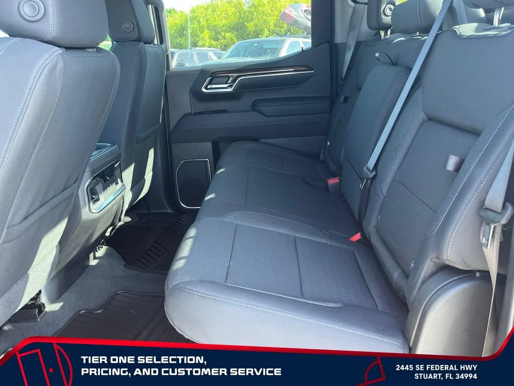 New 2026 Sterling Metallic GMC Elevation image 11