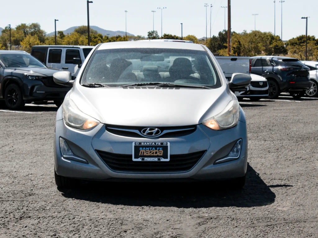 Used 2015 Shale Gray Metallic Hyundai SE image 2