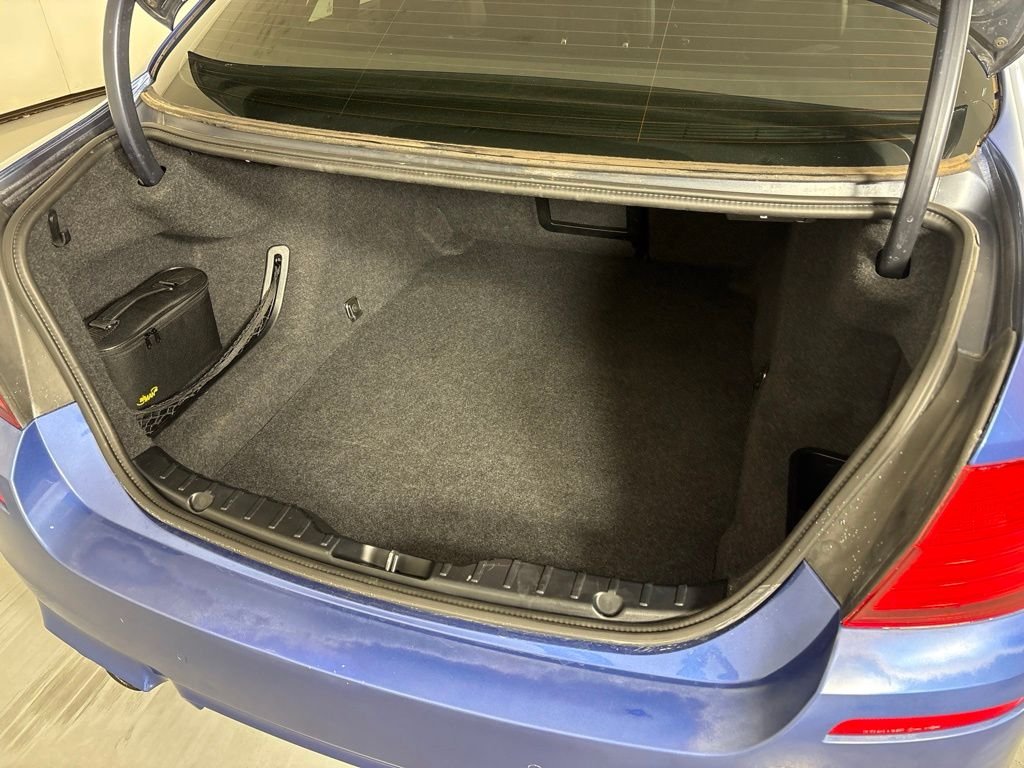 Used 2014 Blue BMW Base image 24