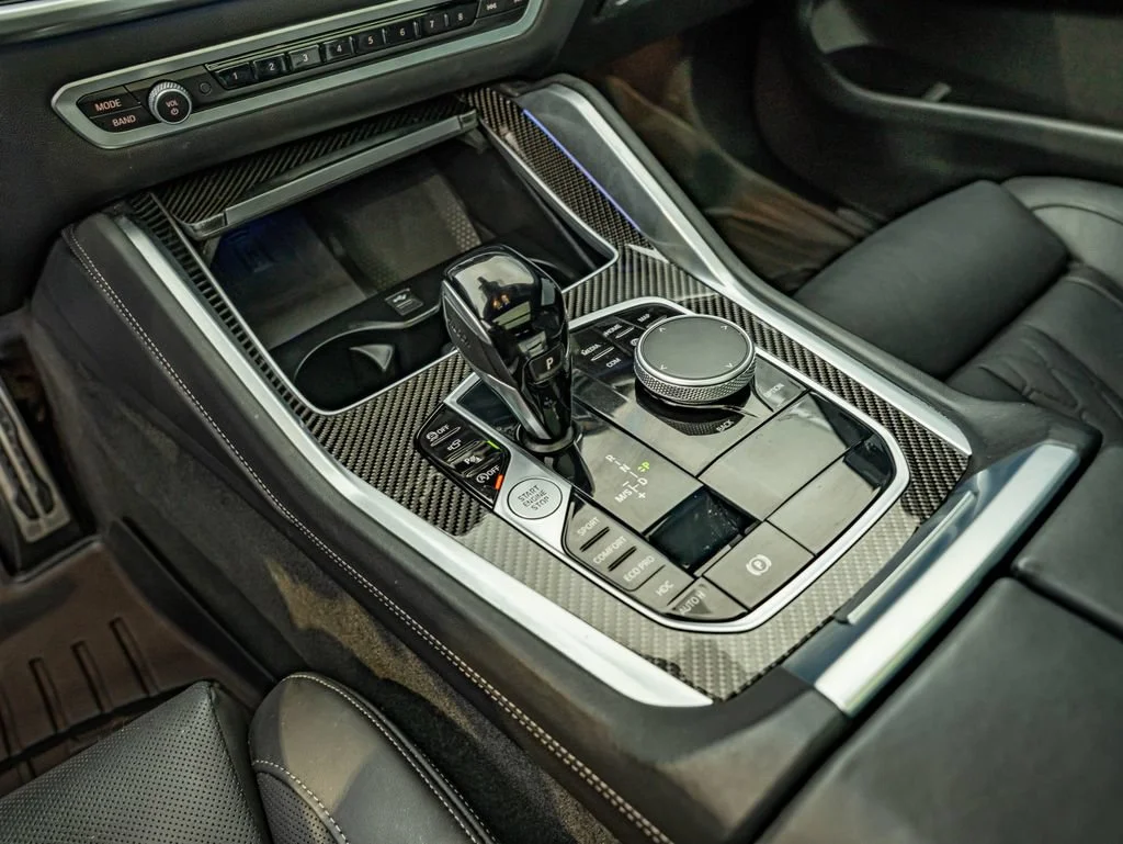 Used 2023 Frozen Brilliant White Metallic BMW M50i image 27