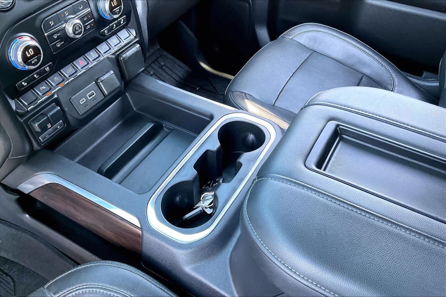 Used 2019 Pacific Blue Metallic GMC SLT image 15