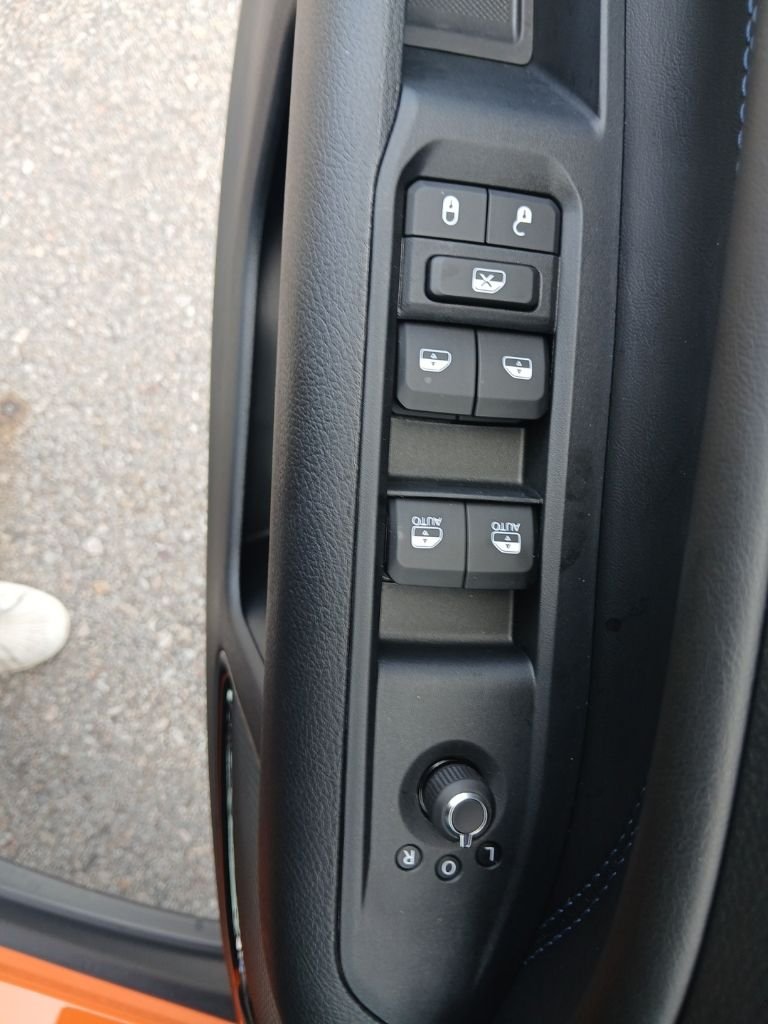 New 2026 Joose Exterior Paint Jeep Latitude image 27