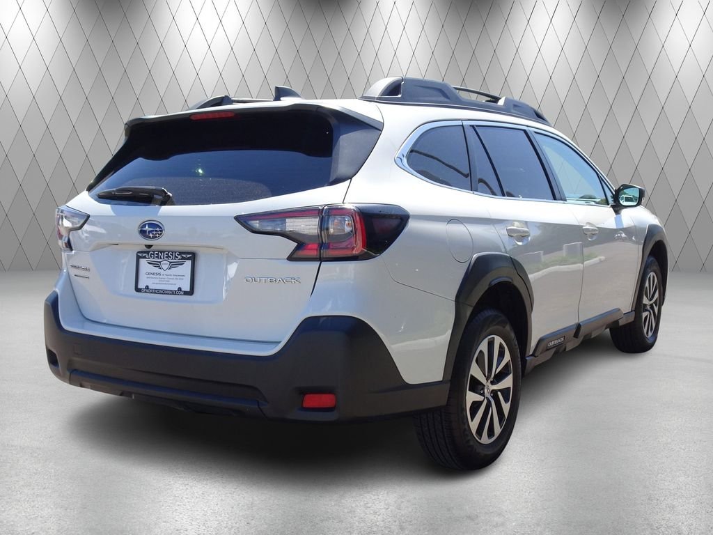 Used 2024 White Subaru 2.5i image 5