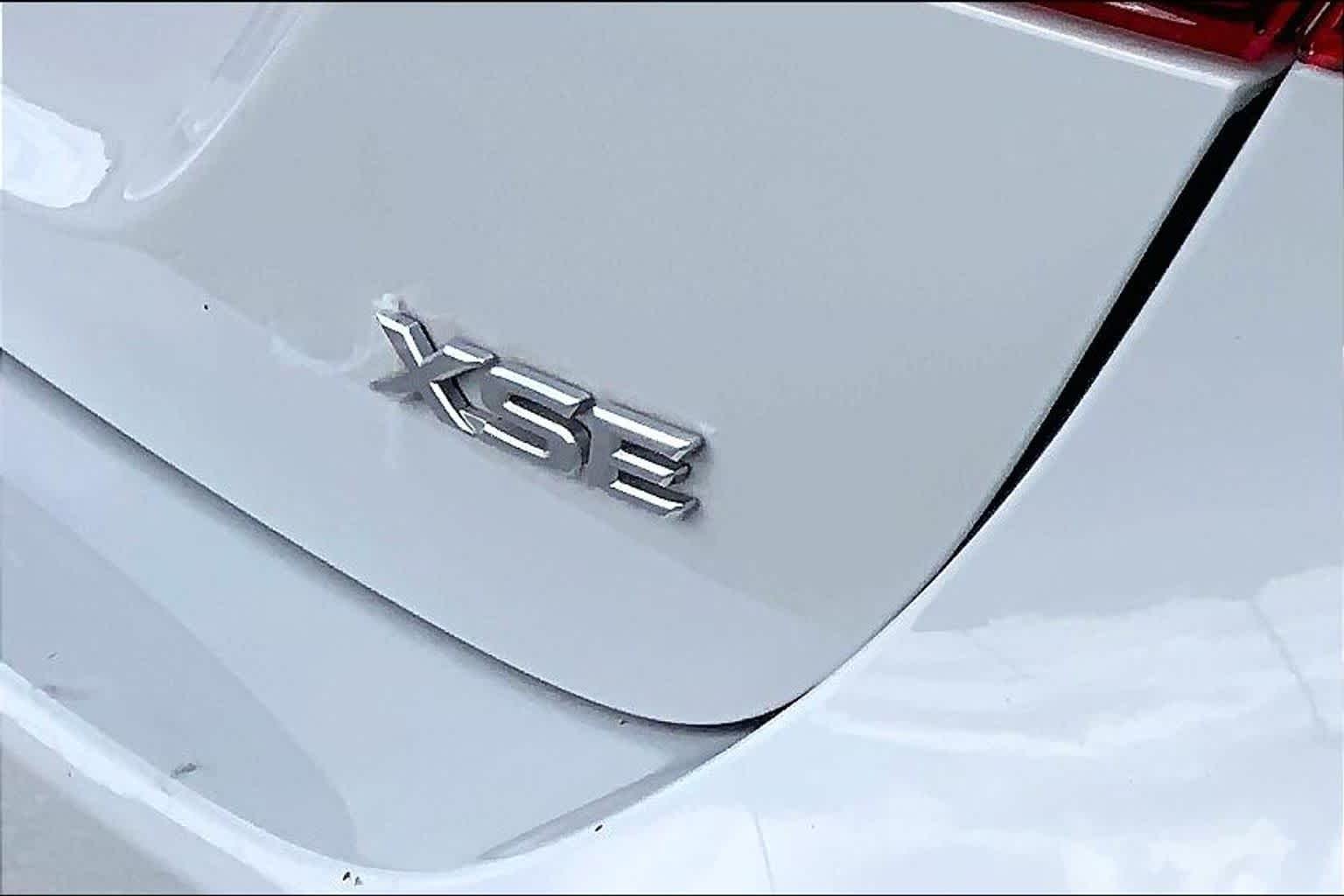 Used 2024 Ice Edge Toyota XSE image 30