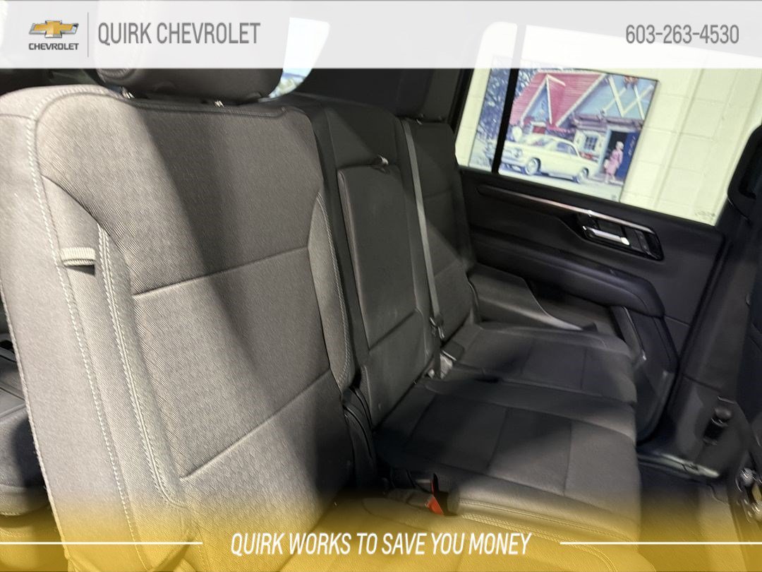 2026 Chevrolet Suburban LS - Photo 21