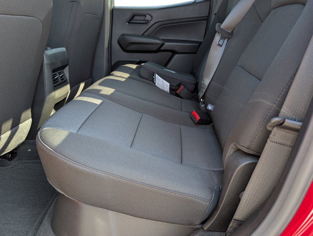 2026 Chevrolet Colorado Trail Boss - Photo 7