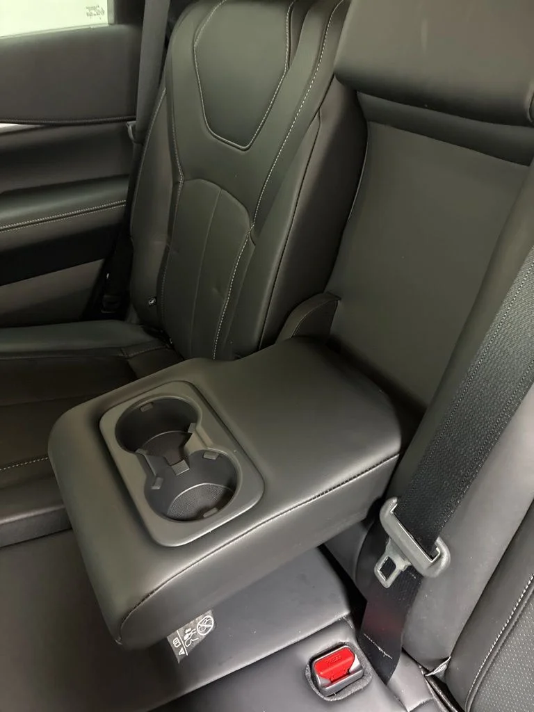 Used 2023 Gray INFINITI LUXE image 26