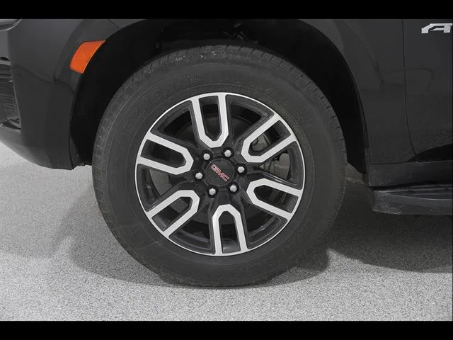 Certified Used 2021 ONYX BLACK GMC AT4 image 25