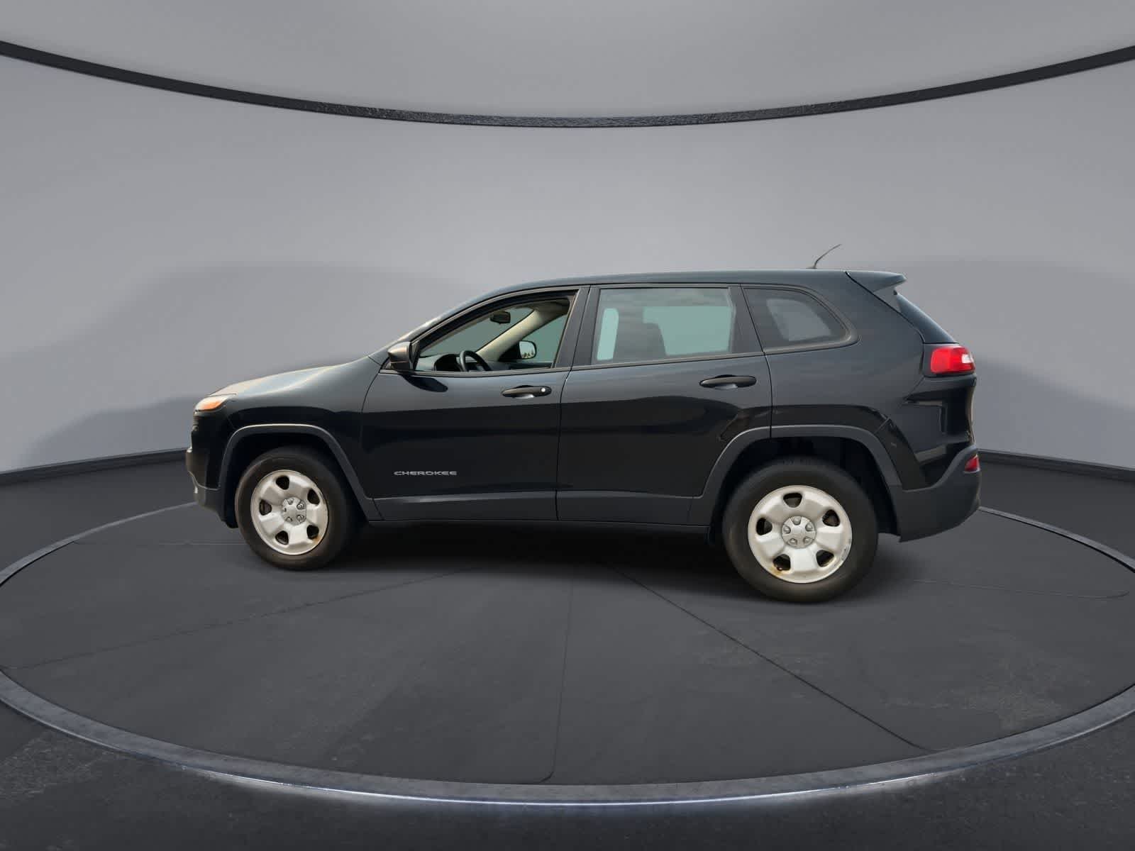 Used 2016 Brilliant Black Crystal Pearlcoat Jeep Sport image 5