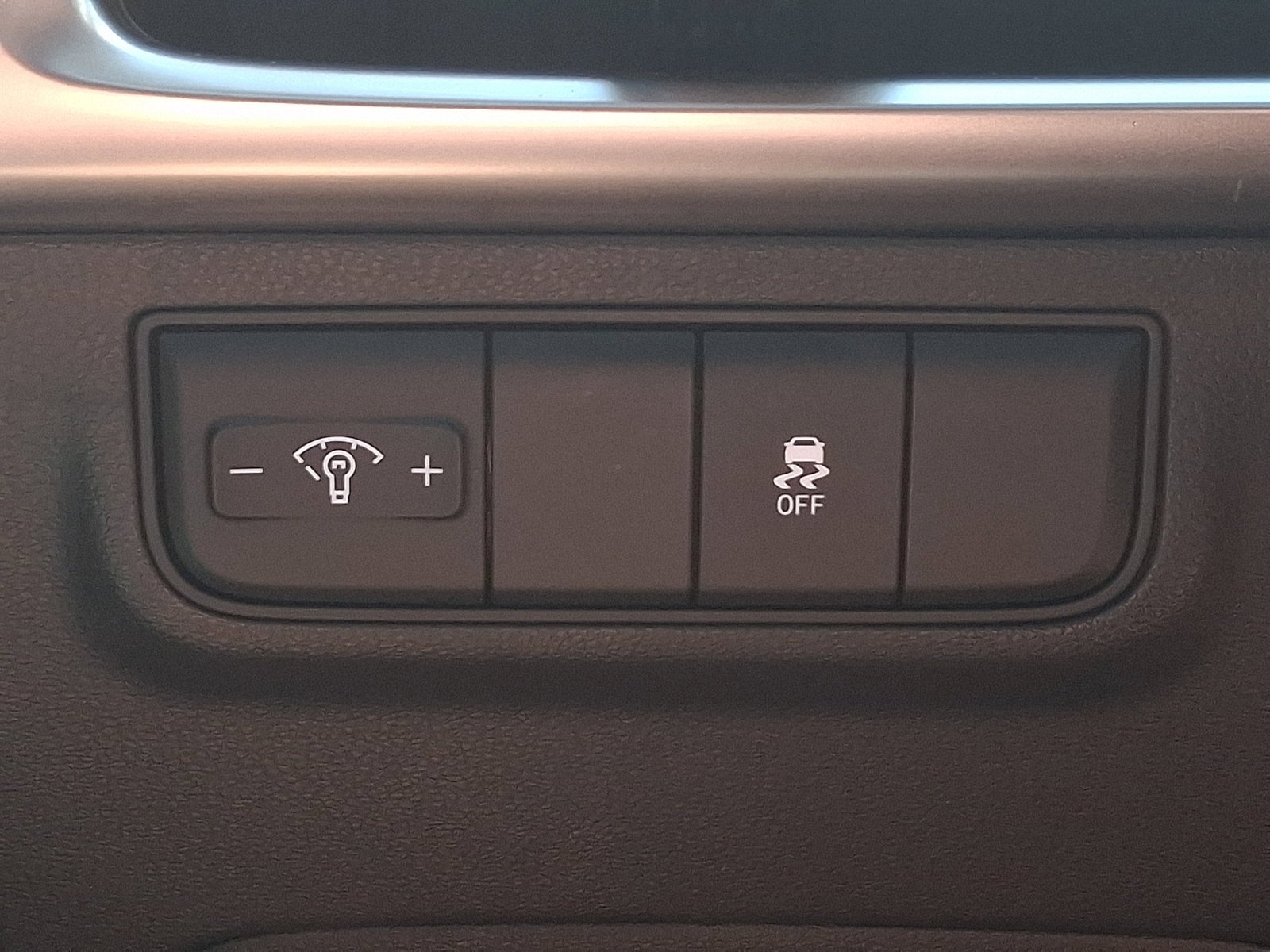 2025 Hyundai Tucson SE - Photo 22