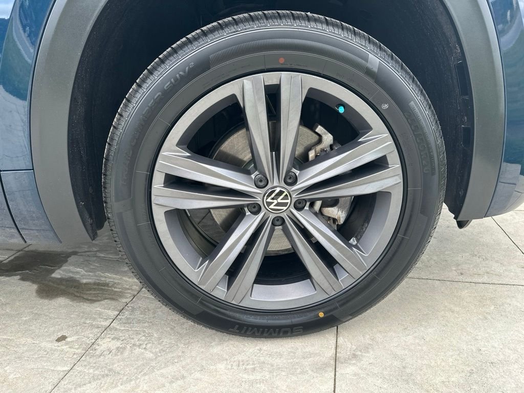 2021 Volkswagen Atlas SE w/Tech R-Line - Photo 6