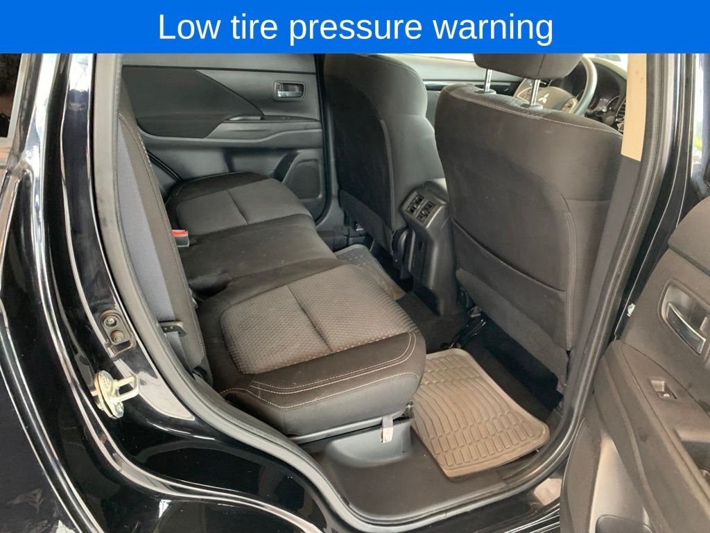 Used 2019  Mitsubishi ES image 10