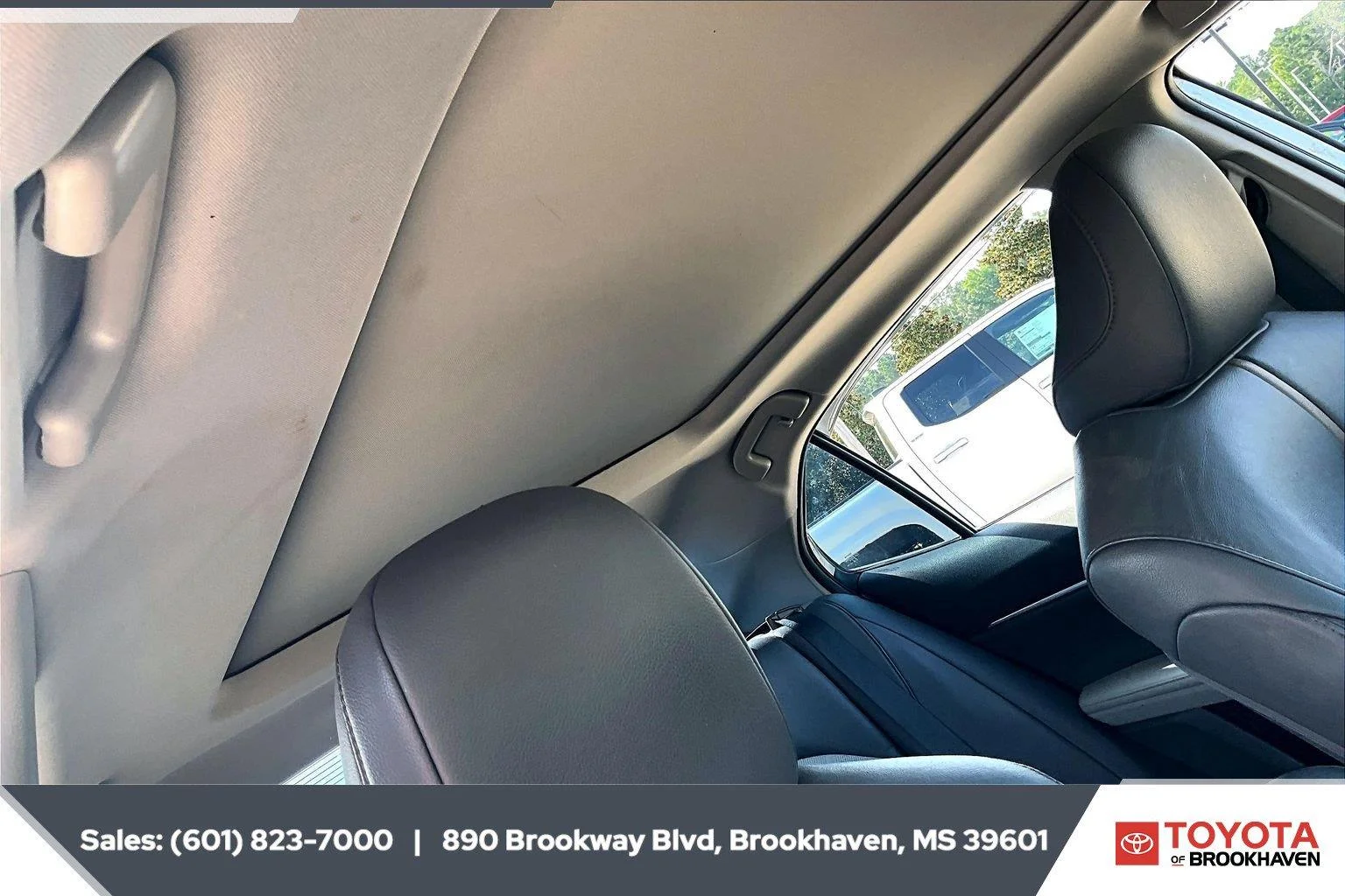 Used 2019 Celestial Silver Metallic Toyota XLE image 16