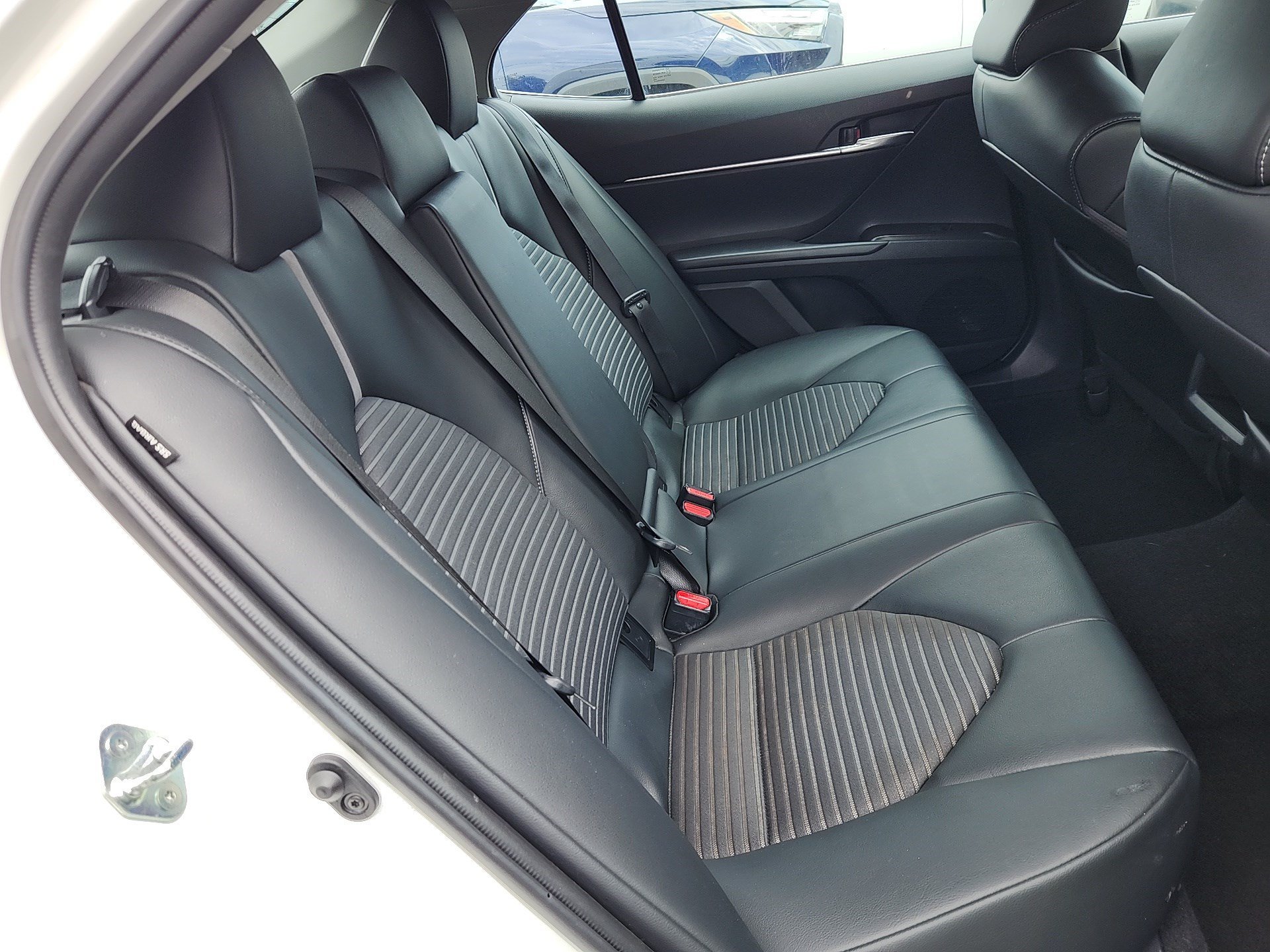 Certified Used 2024 Ice Cap Toyota SE image 25