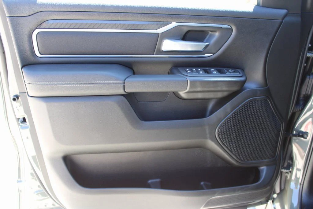 2025 RAM 1500 Big Horn/Lone Star - Photo 10