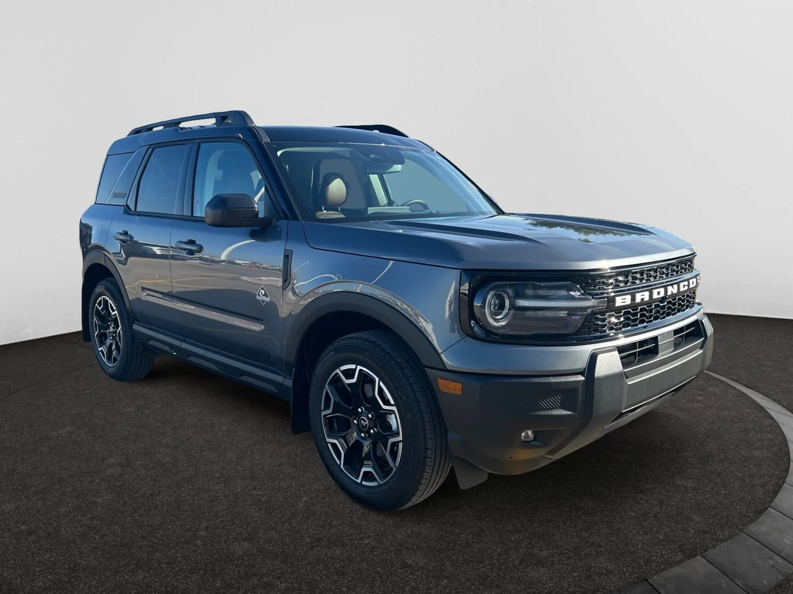 New 2026 Carbonized Grey Metallic Ford Outer Banks image 7