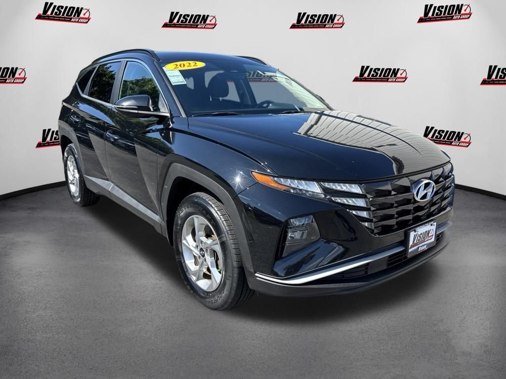 Used 2022 Black Hyundai SEL image 7