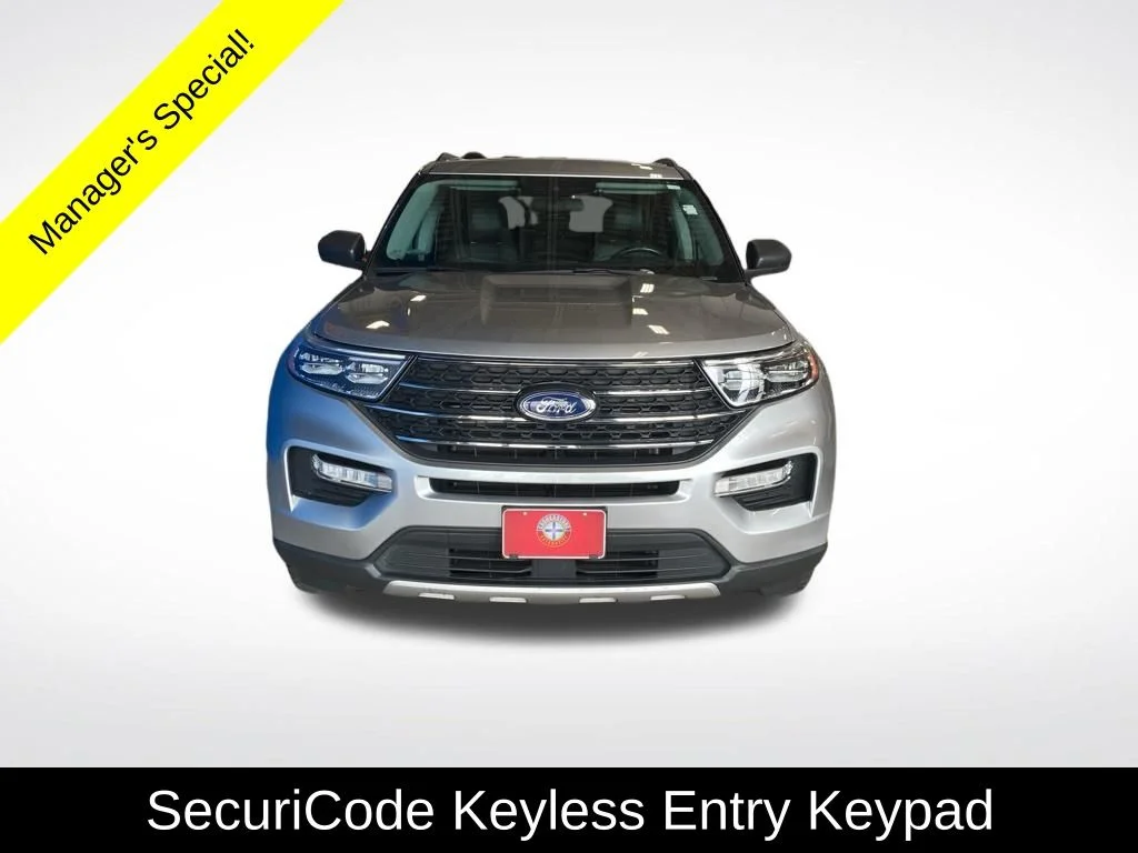 Used 2022 Silver Ford XLT image 15