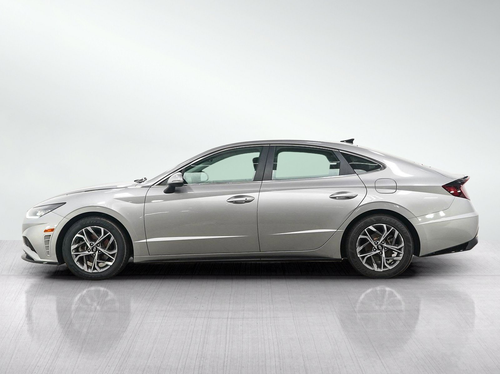 Used 2022 Hyundai Sonata SEL with VIN KMHL64JA5NA196833 for sale in South Saint Paul, Minnesota