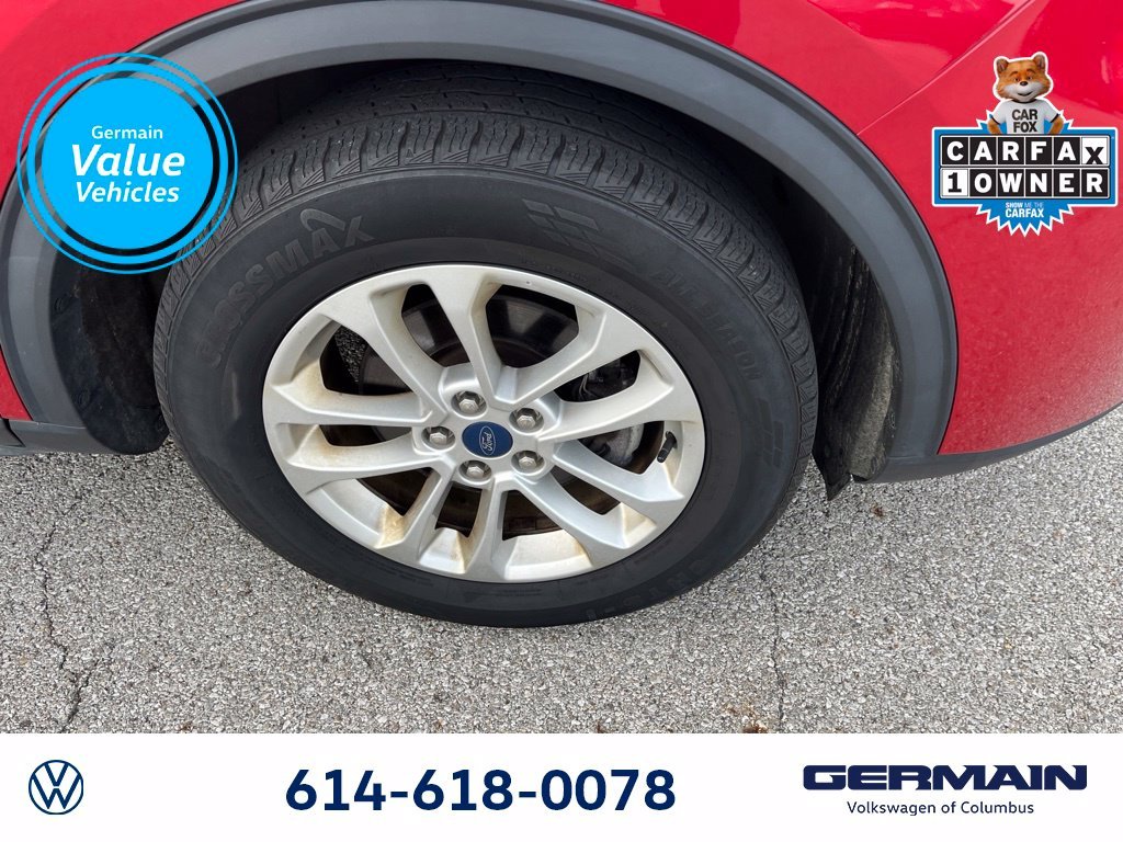 Used 2020 Red Metallic Ford SE image 10