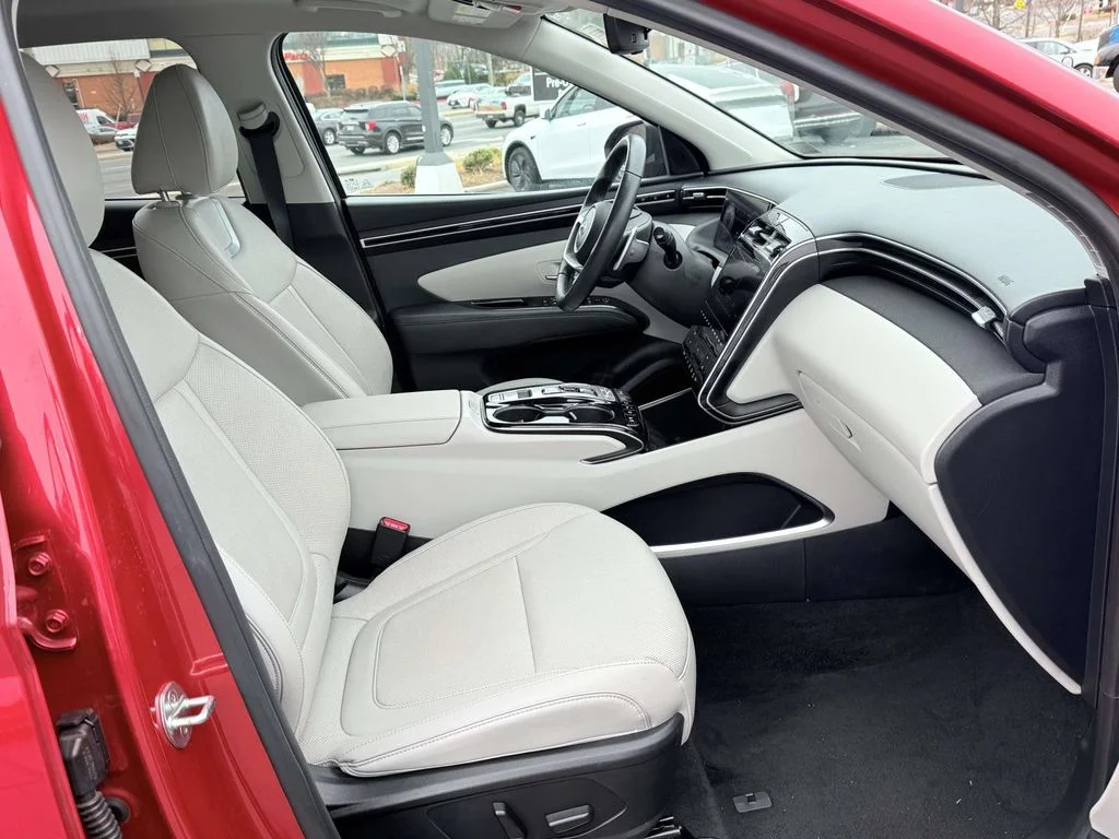 Used 2022 Red Hyundai Limited image 16