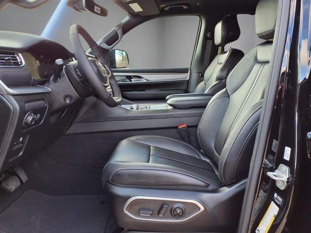 New 2026 High Gloss Black Exterior Paint Jeep Grand Wagoneer image 11