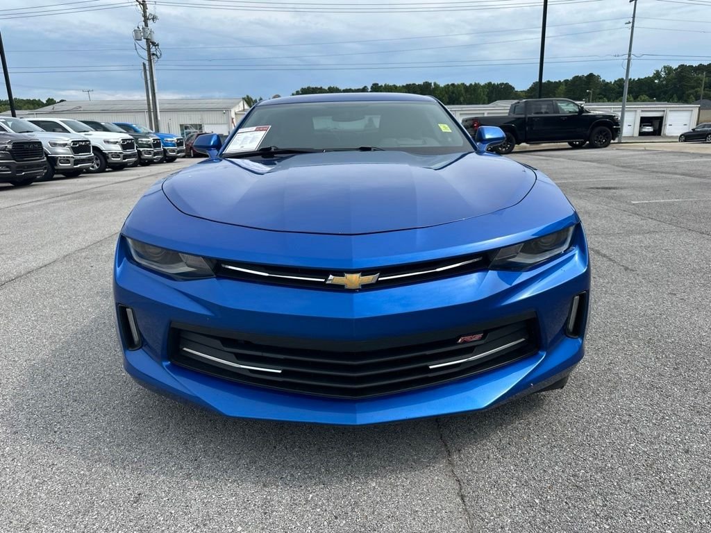 Used 2018 Blue Chevrolet 2LT image 2