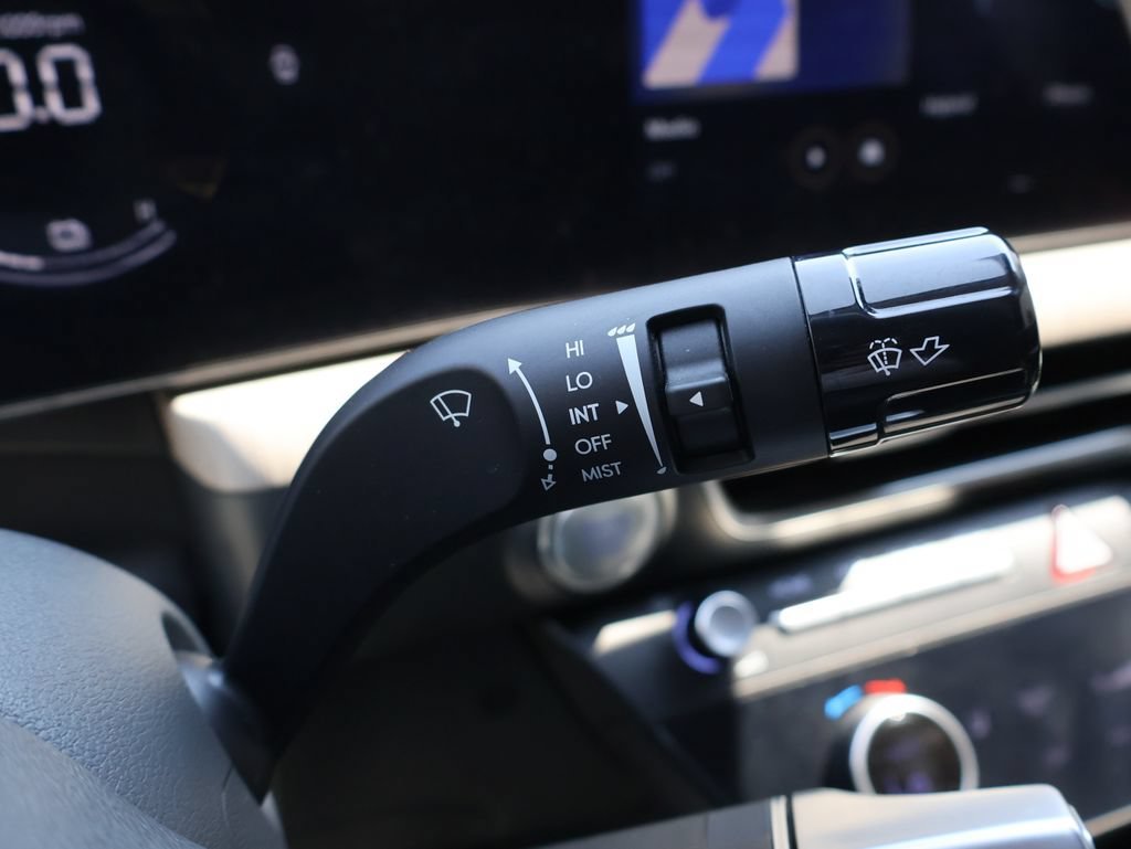 2025 Hyundai Sonata Hybrid SEL - Photo 37
