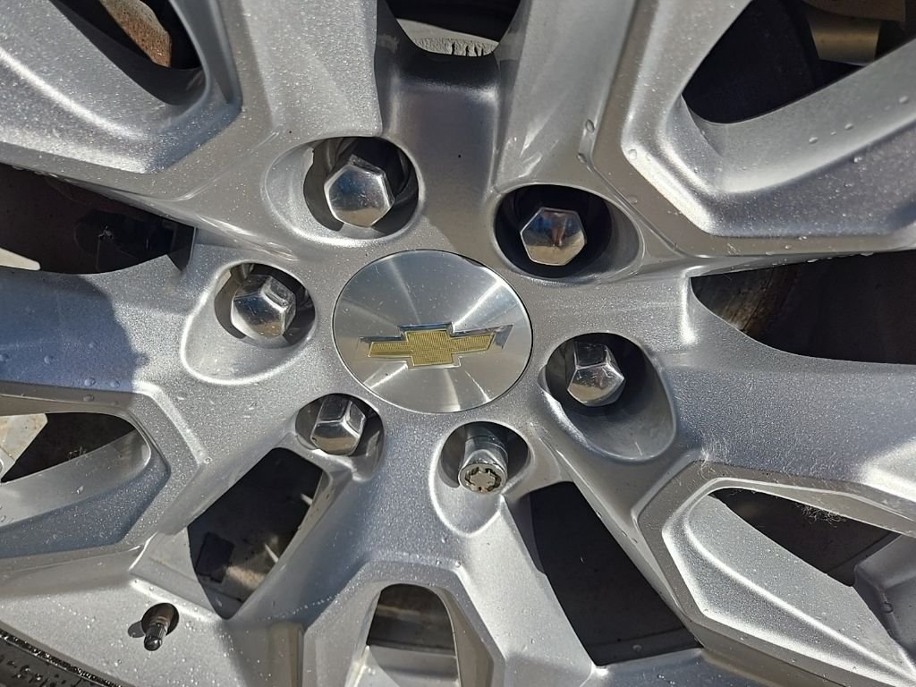 Used 2021 Gray Chevrolet Custom image 32