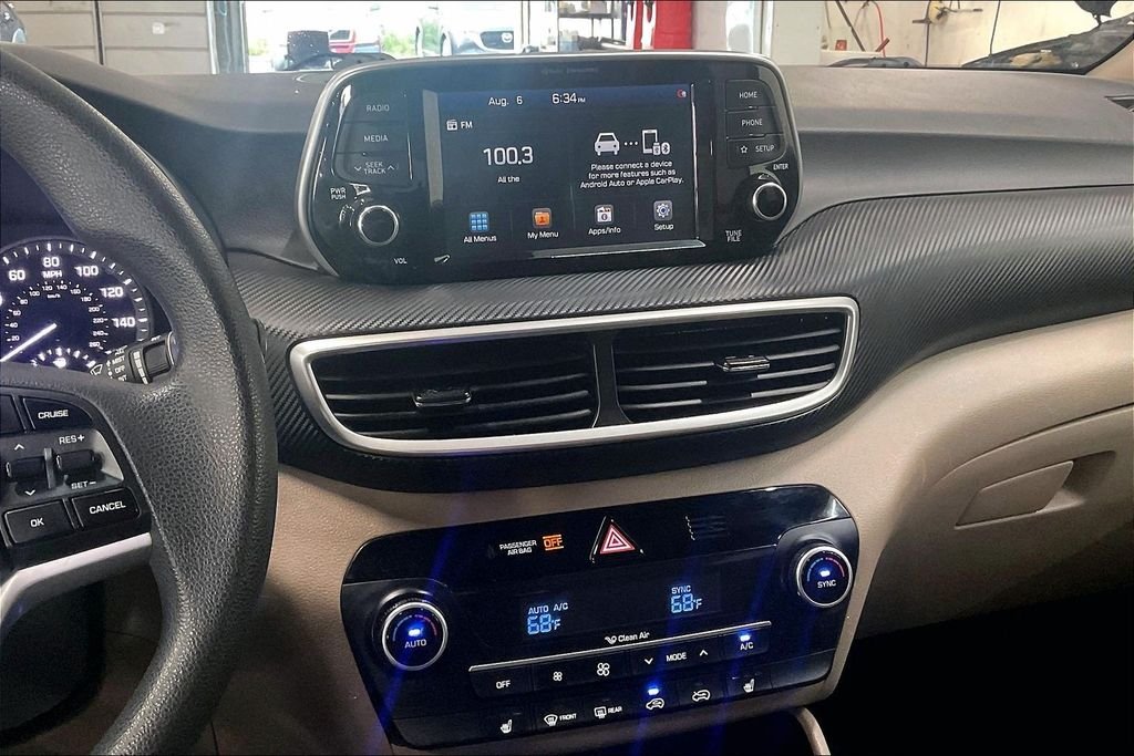 Used 2020 White Hyundai SEL image 5