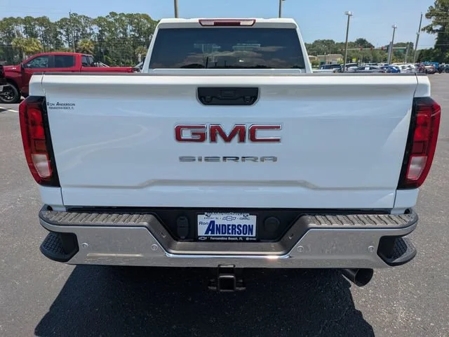 New 2025 Summit White GMC Pro image 4