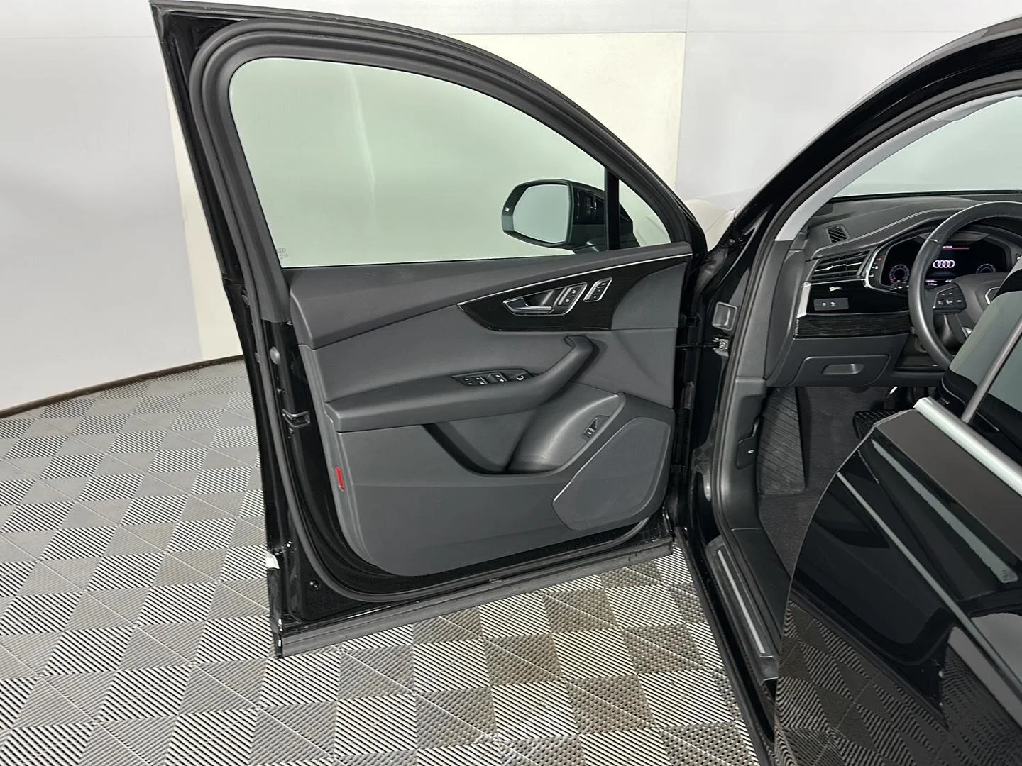Used 2023 Mythos Black Metallic Audi Premium image 18