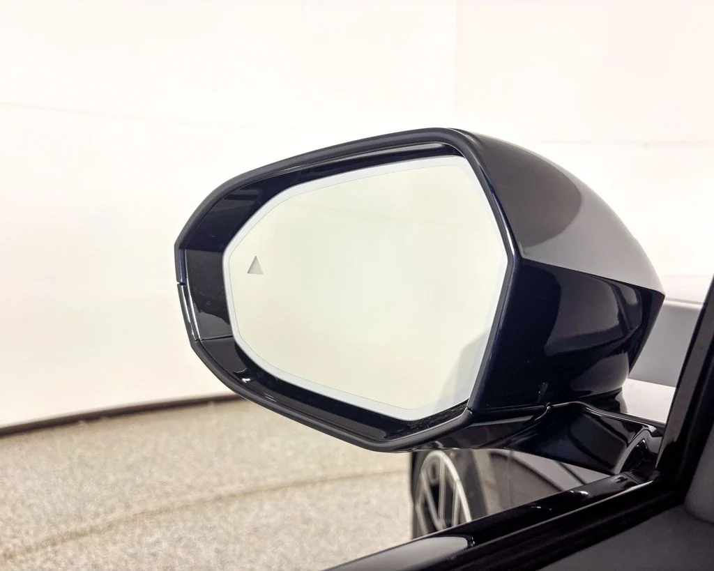 2025 BMW 7 Series 750e - Photo 34