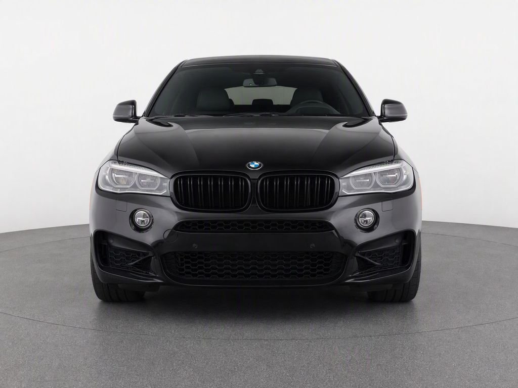 Used 2019 Black Sapphire Metallic BMW xDrive50i image 8