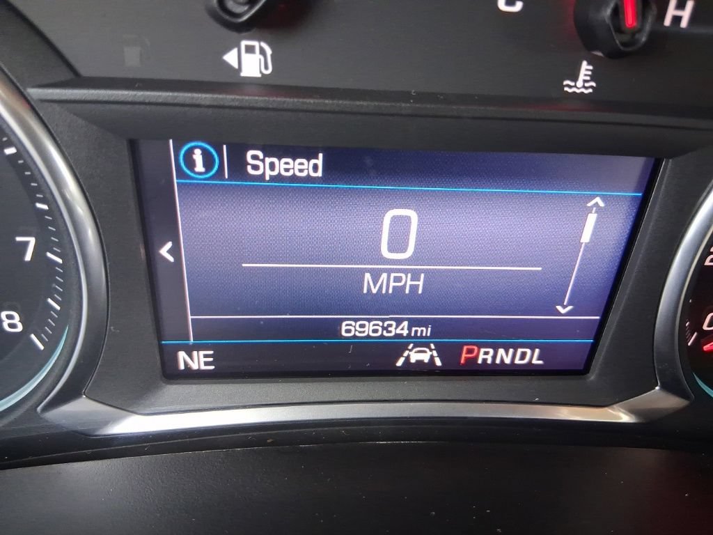 Used 2020 CAJUN RED TINTCOAT Chevrolet LT image 15
