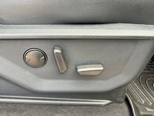 New 2026 Carbonized Gray Metallic Ford Lariat image 42
