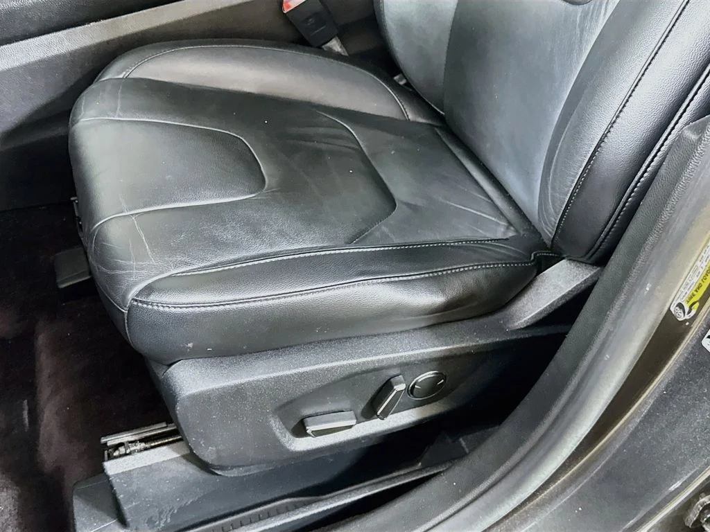 Used 2016 Gray Ford Titanium image 23