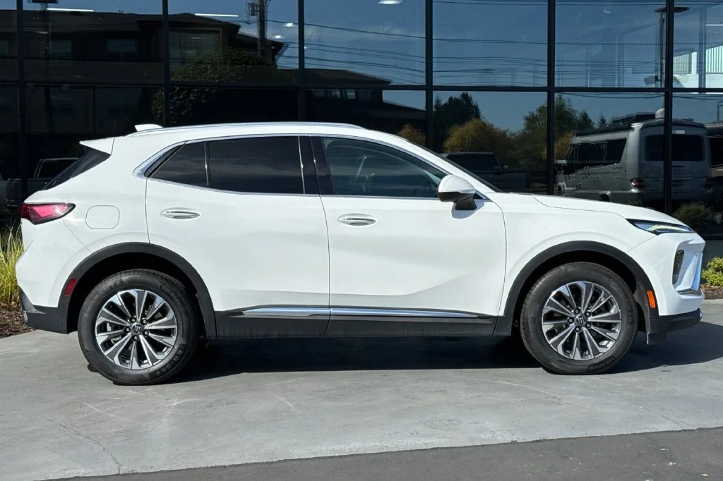2024 Buick Envision Preferred - Photo 3
