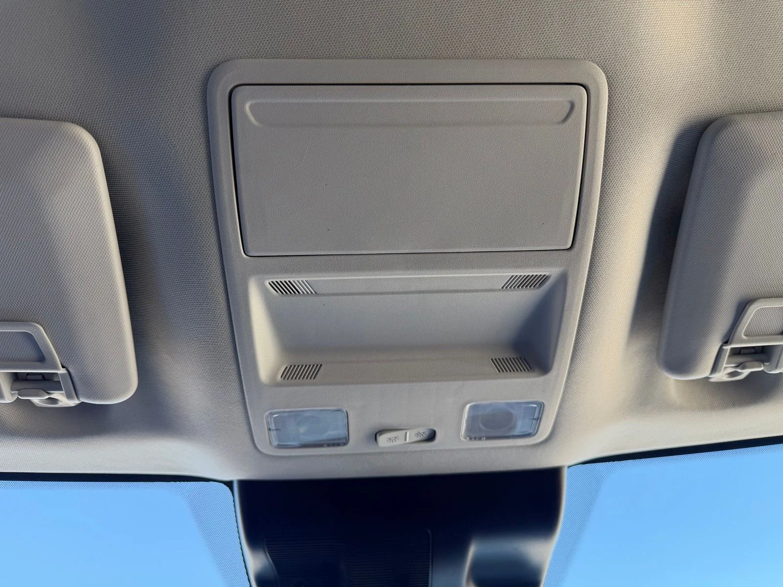 Used 2022 Silver Ford XLT image 24