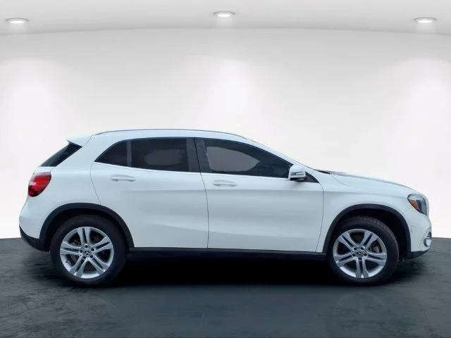 Used 2020 White Mercedes-Benz GLA 250 image 5