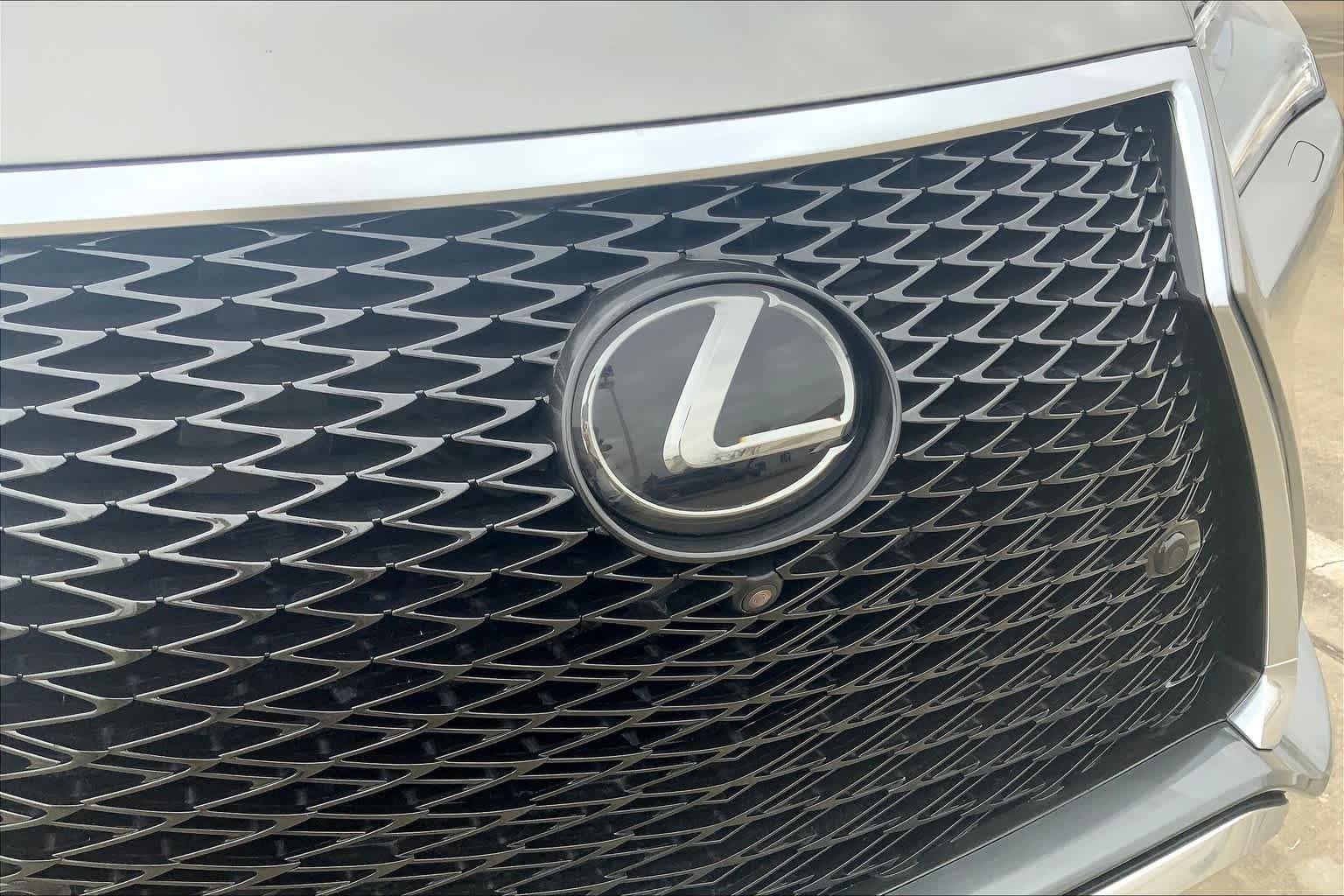 Used 2019 Atomic Silver Lexus F SPORT image 30