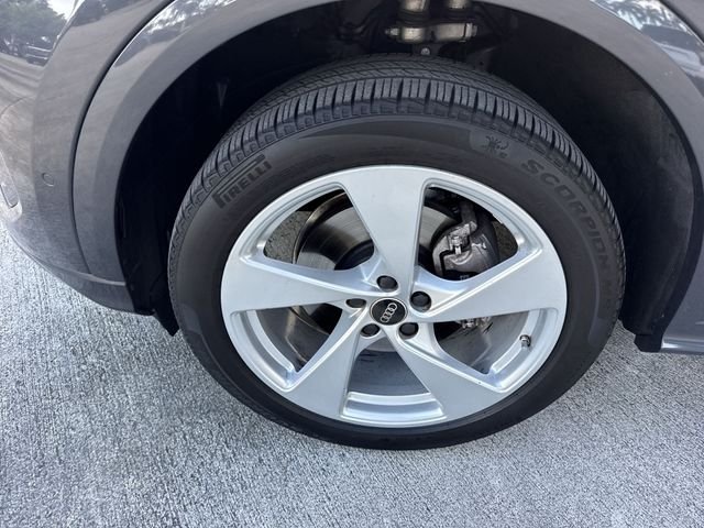 Used 2025 Gray Audi  image 10