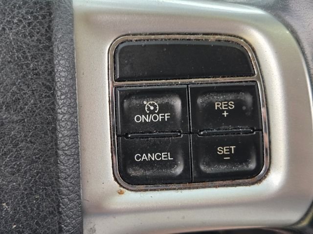 Used 2019 Silver Dodge SE image 19