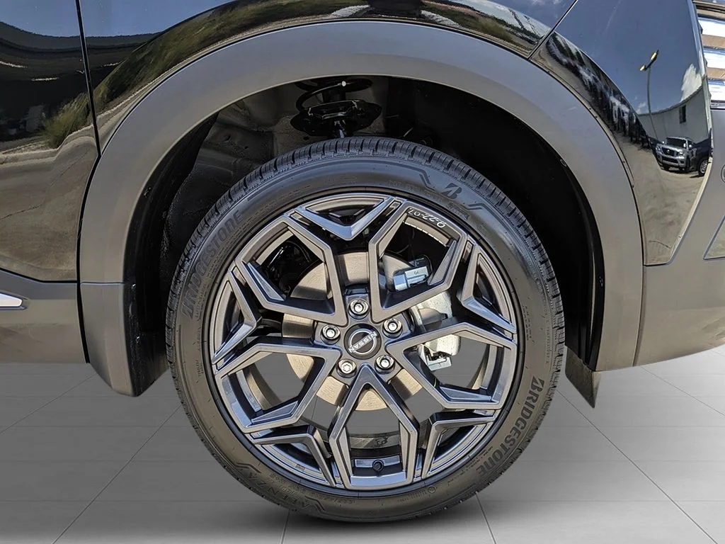 2026 Nissan KICKS SR - Photo 9