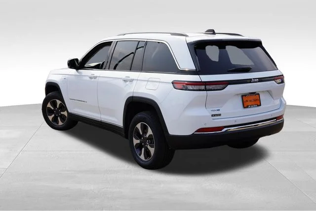 Certified Used 2024 White Jeep 4xe image 7