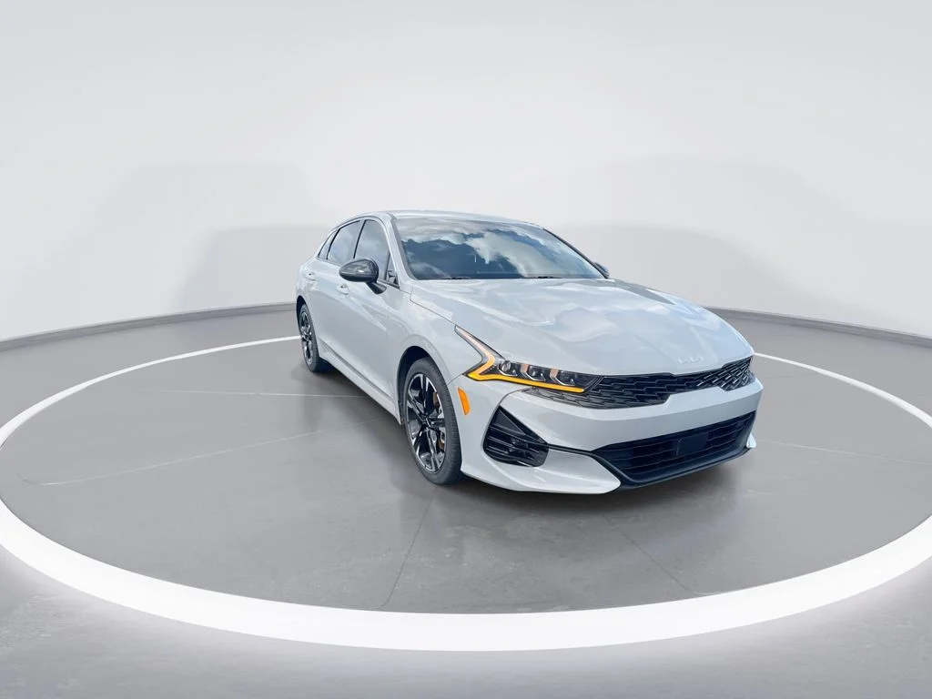 Used 2024 Gray Kia GT-Line image 2
