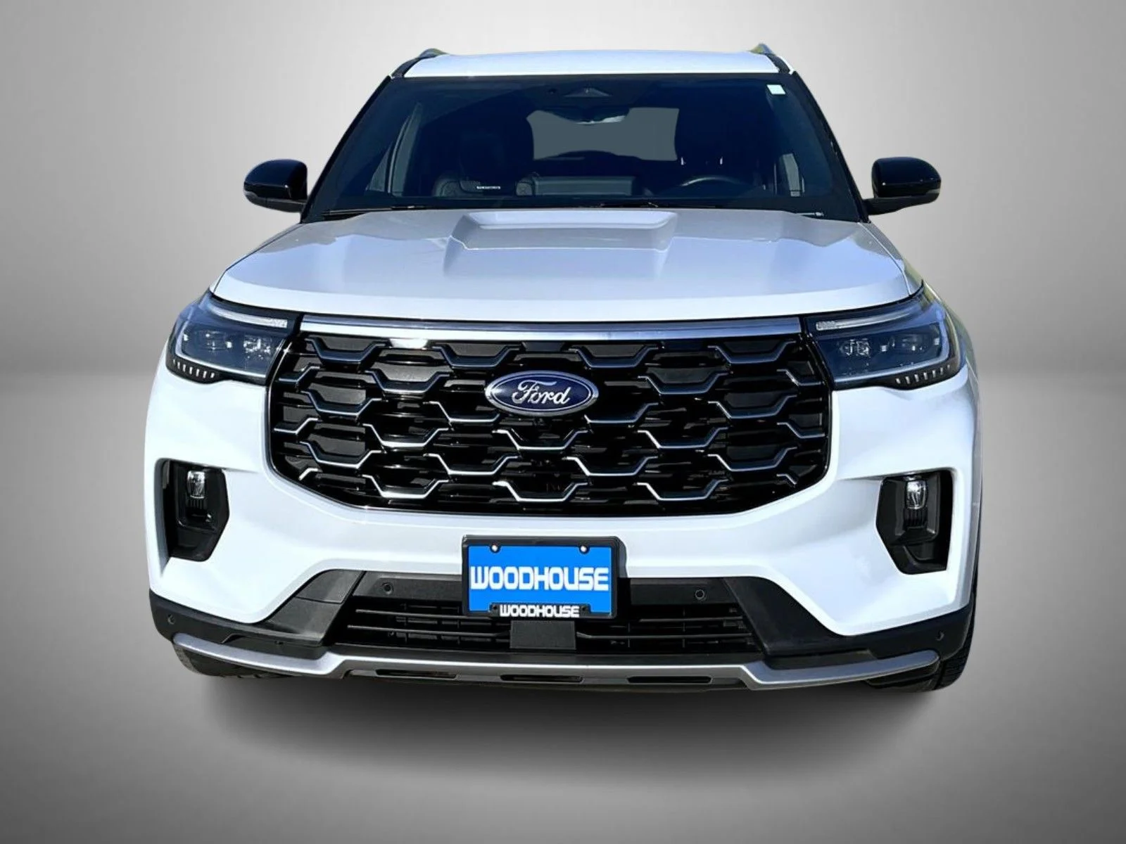 Used 2025 White Ford Platinum image 2